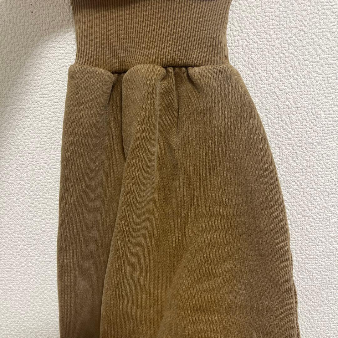 carhartt ブラウンパーカー
