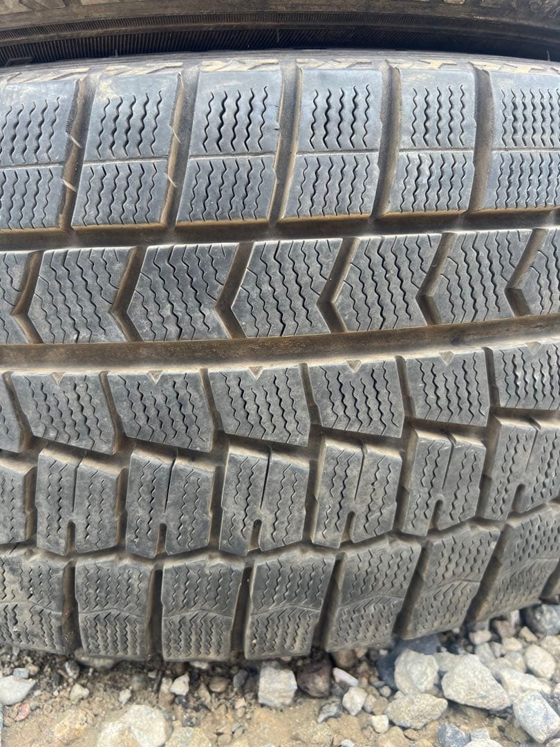 ダンロップ　ウィンターマックス　wm02 235/50r18 21年製　2本のみ