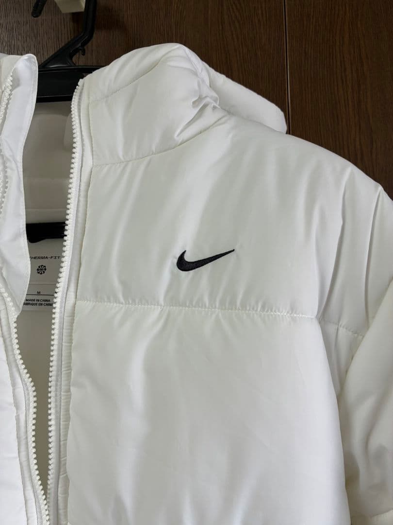 NIKE ナイキ M ダウンジャケット ホワイト レディース ショート丈