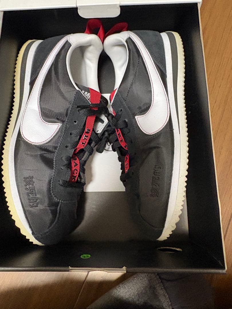 靴 NIKE KENDRICK LAMAR CORTEZ