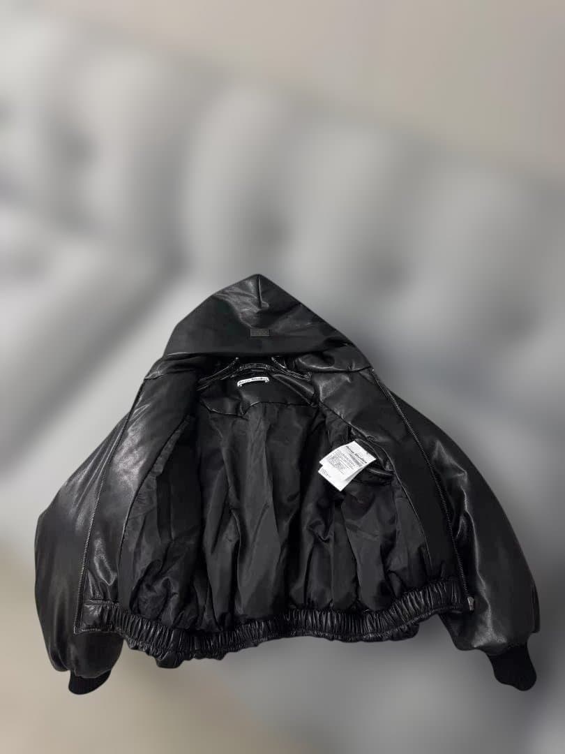 Acne Studios ブラックレザーダウンジャケット