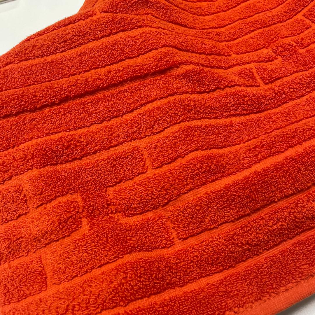 HERMES オレンジ ストライプタオル