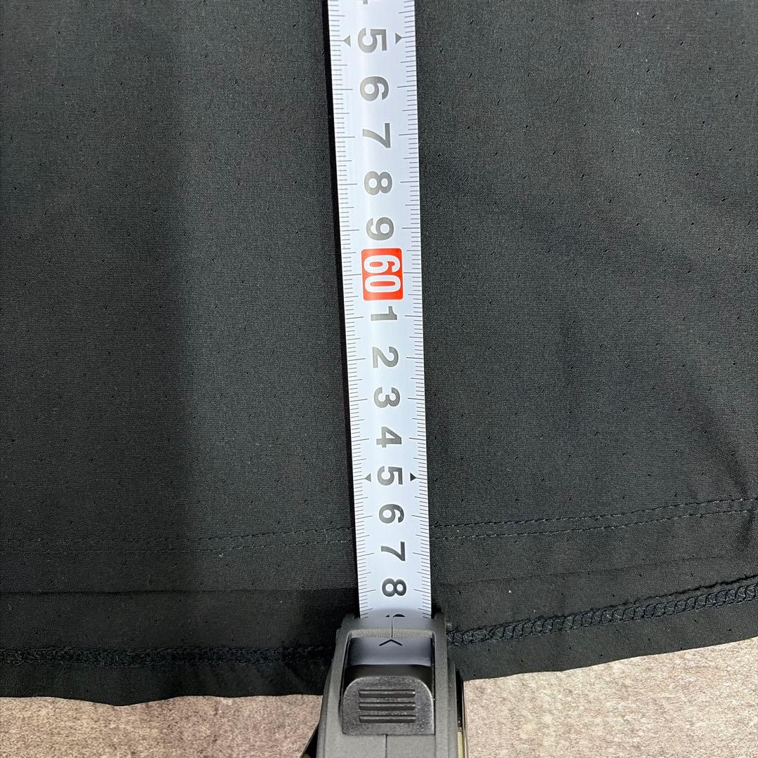 UVU ブラック タンクトップ