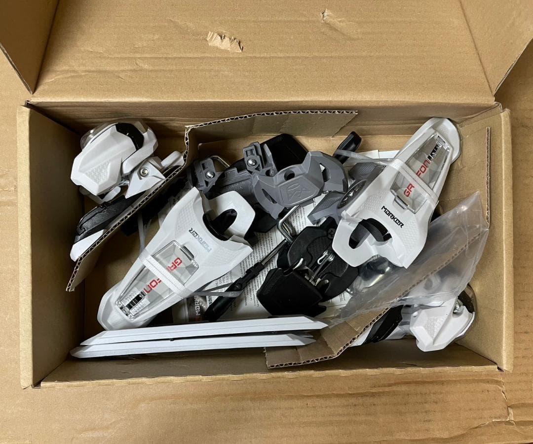MARKER　GRIFFON 13　GREY/SILVER　ブレーキ選択可