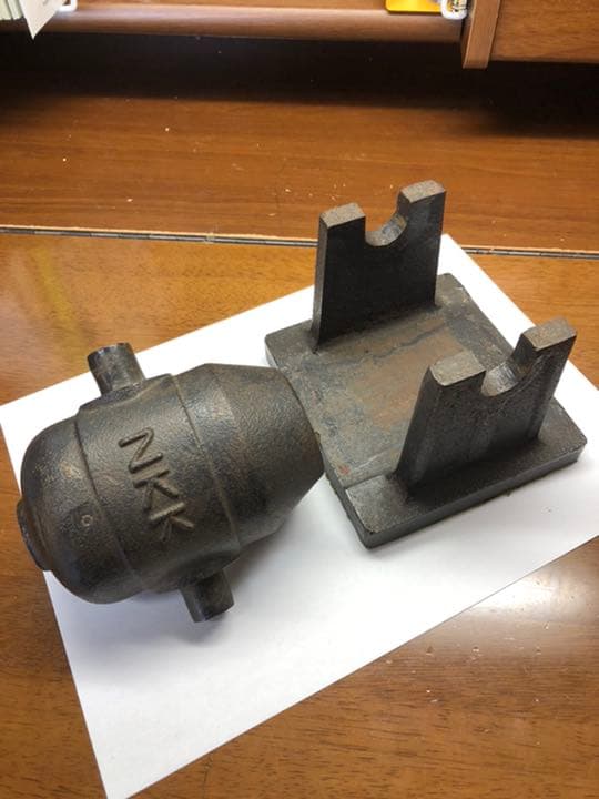 製鉄所　転炉レプリカ