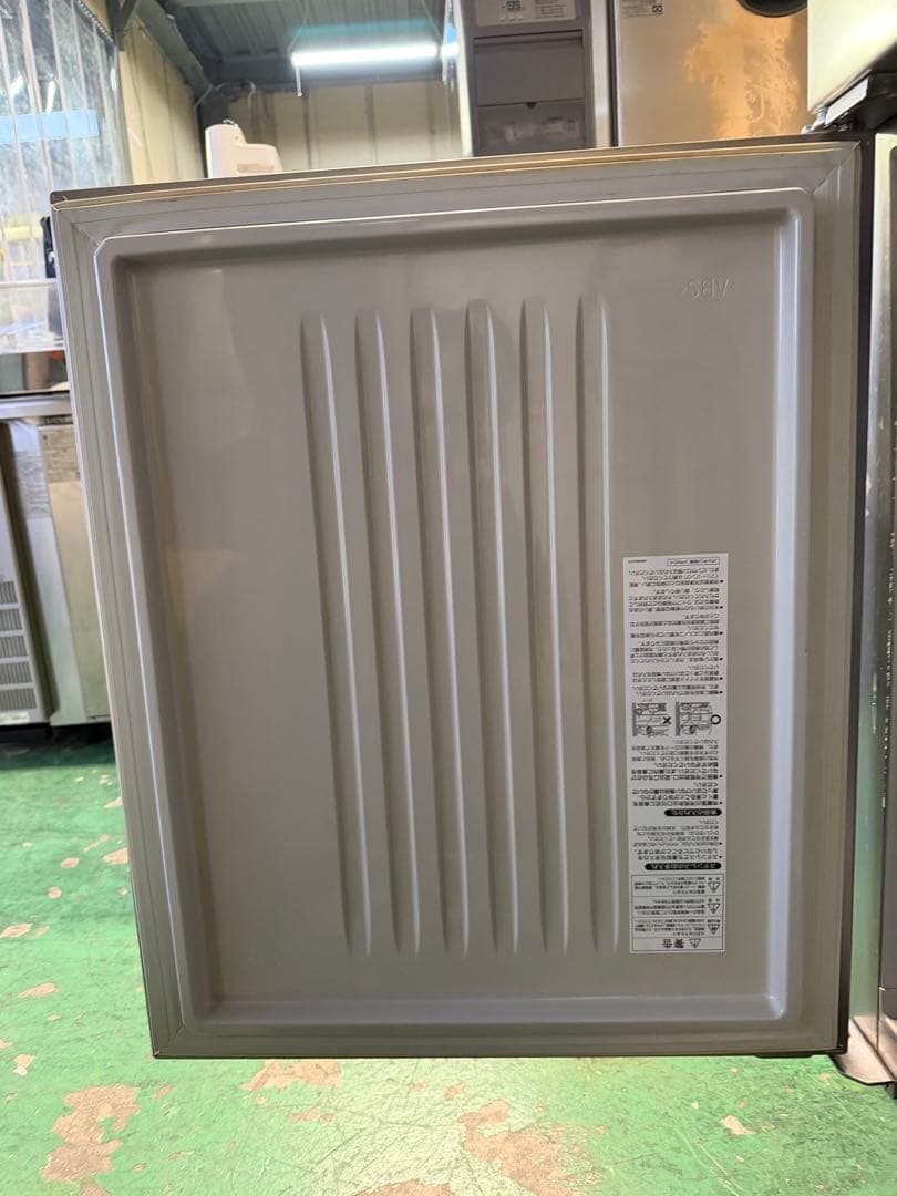 2011年 ホシザキ縦型冷蔵庫 625x650x1890