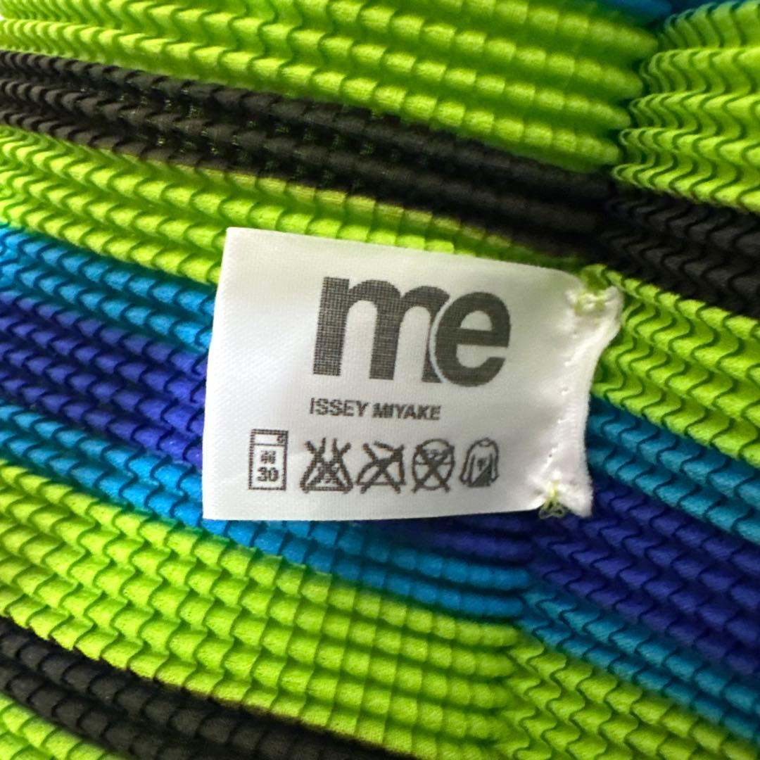 《me ISSEY MIYAKE》 イッセイミヤケ カットソー タンクトップ