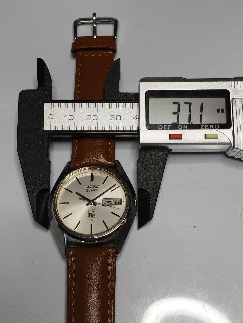 【昭和国産腕時計】セイコー07エルニクス　無接点テンプ駆動　8振動
