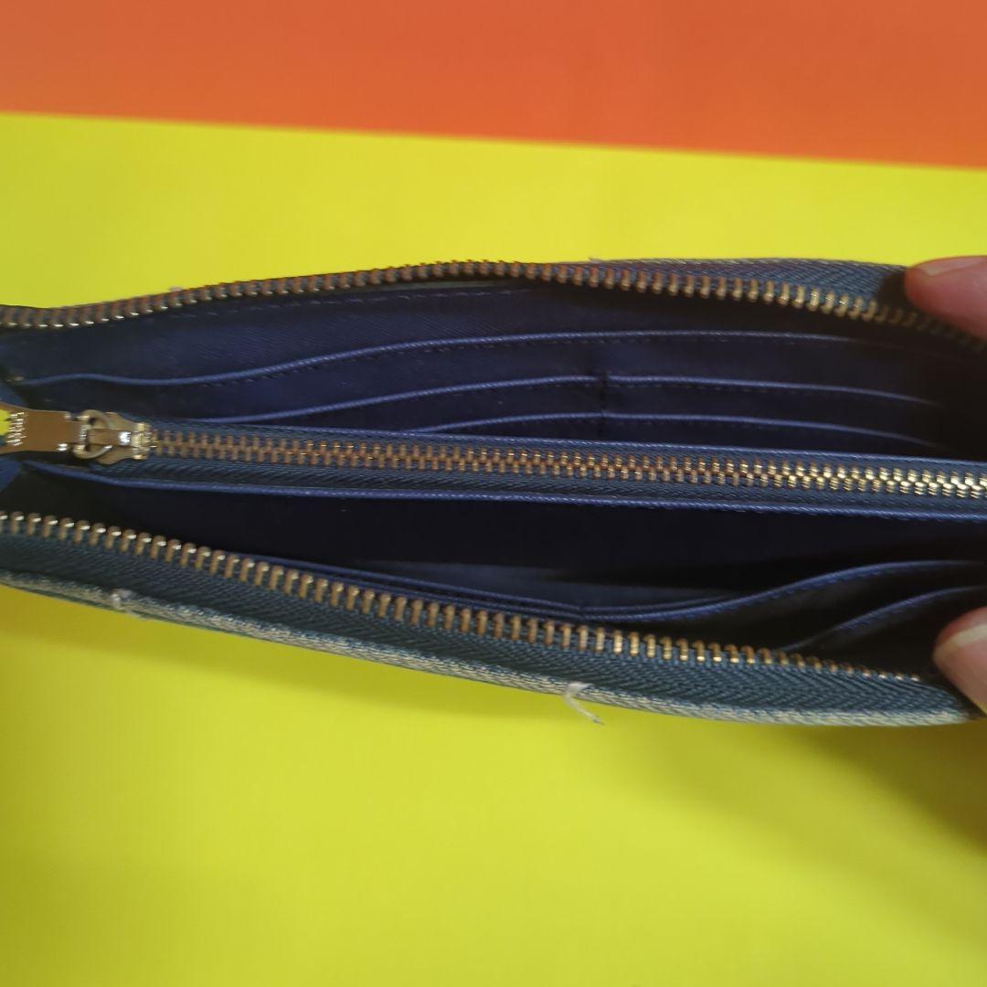 PRADA デニム長財布