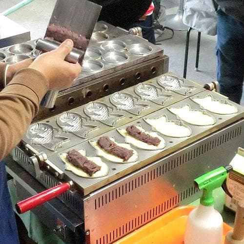 頑*ジ様 新品・未使用　たい焼き人気定番サイズ６匹の焼き板　蜜元ガス式饅頭機専用