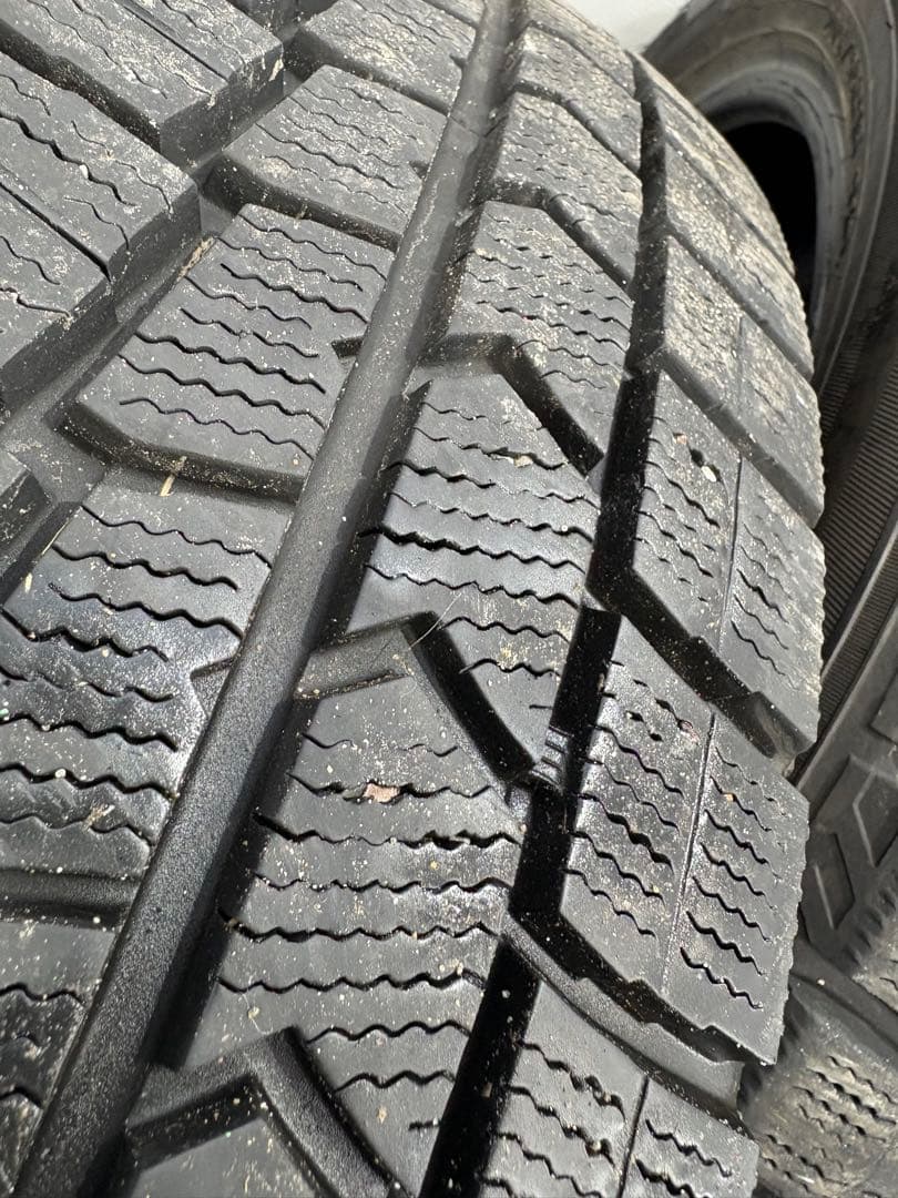 富山県☆205/55R16 DUNLOP WINTER MAXX02スタッドレス