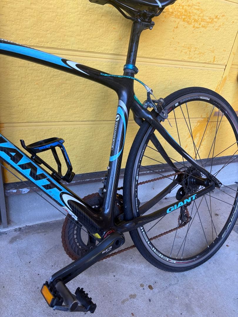 GIANT Defy Composite ロードバイク 700C 送料込み！