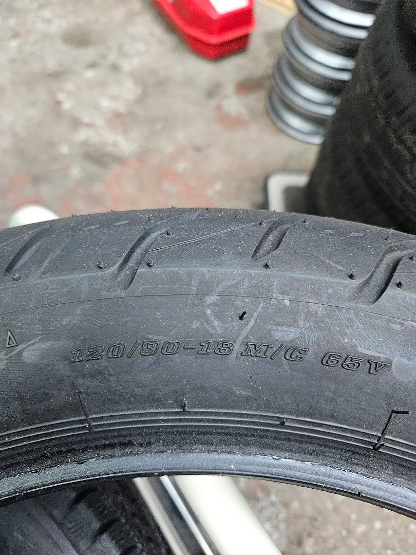 Arrowmax GT601　120/90/18