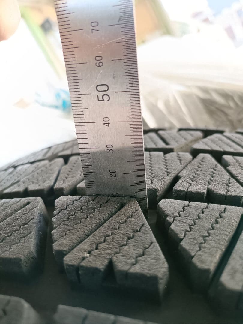 ブリヂストン ブリザック DM-V3 265/65R17