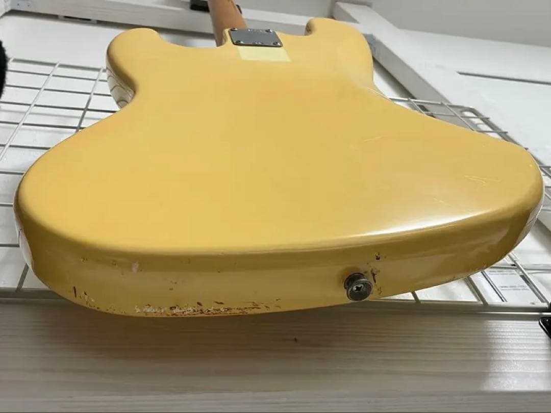 99年製 Fender AmericanVintage Jazz Bass 62