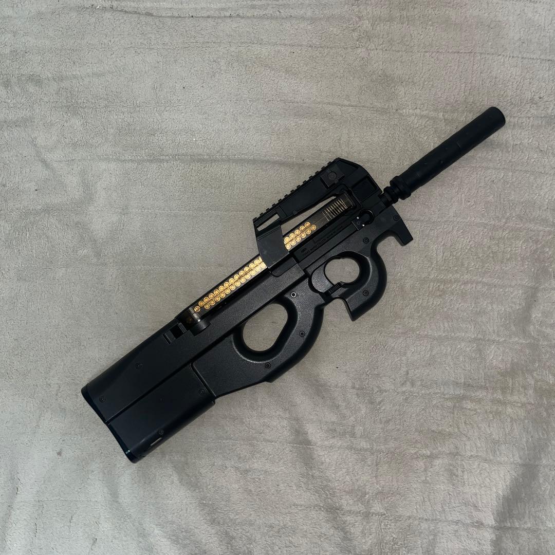 P-90 TR 電動ガン サイレンサー付き