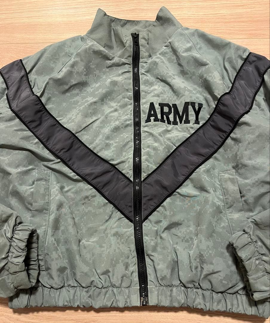 09年製 US ARMY 米軍放出品 トレーニング ジャケット デジカモ S/S
