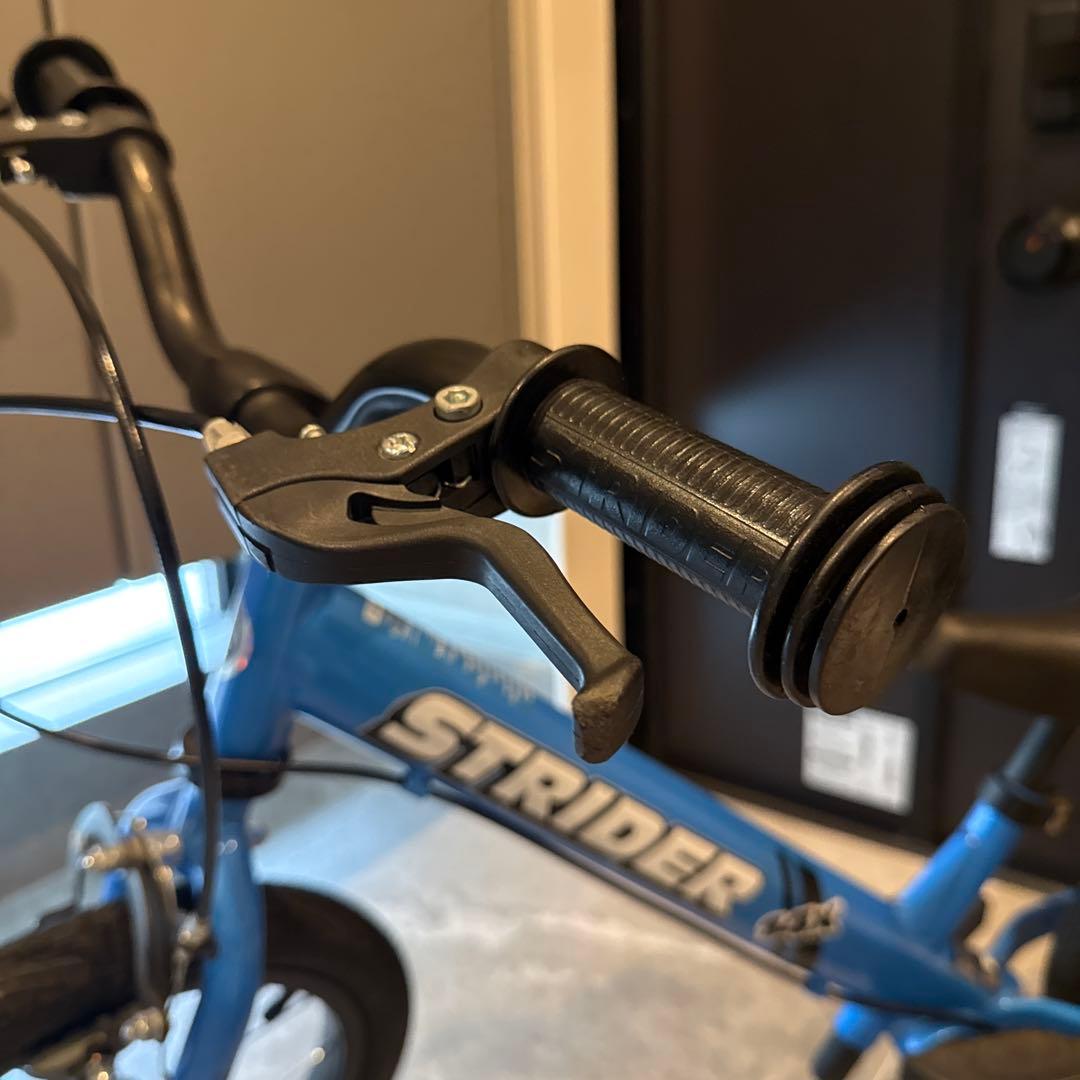 STRIDER 14x ブルー　キックスタンド付き(サイクリング店でつけました)