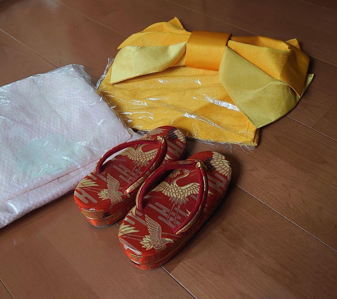 七五三 着物セット 草履 伝統柄 お祝い着7歳5歳　　お宮参り 記念撮影写真 扇