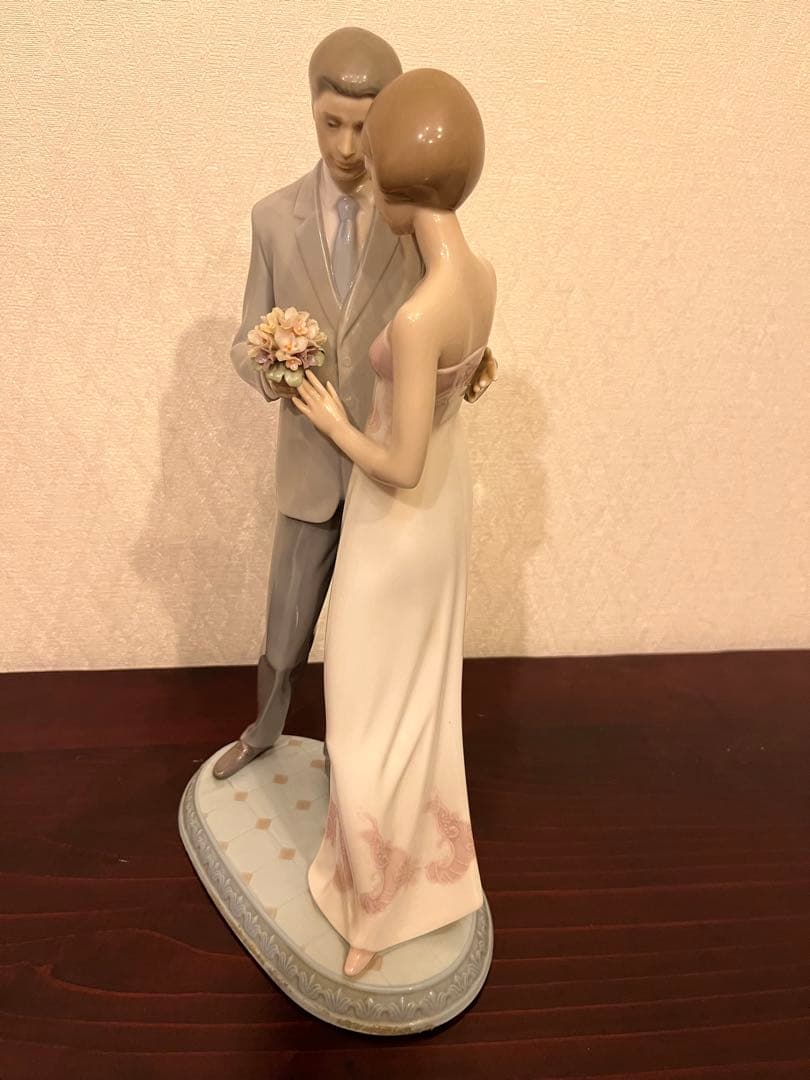 【希少美品】リヤドロ LLADRO 6597 愛の宣言　フィギュリン　専用箱付き