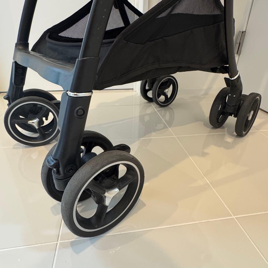 Aprica ベビーカー ラクーナ ビッテ クッション 美品 軽量