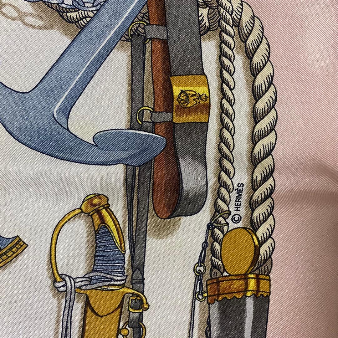 HERMÈS シルクスカーフ　エルメス　スカーフ