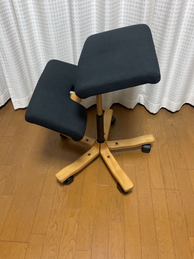 Varier STOKKE バランスチェア ウィング　姿勢矯正