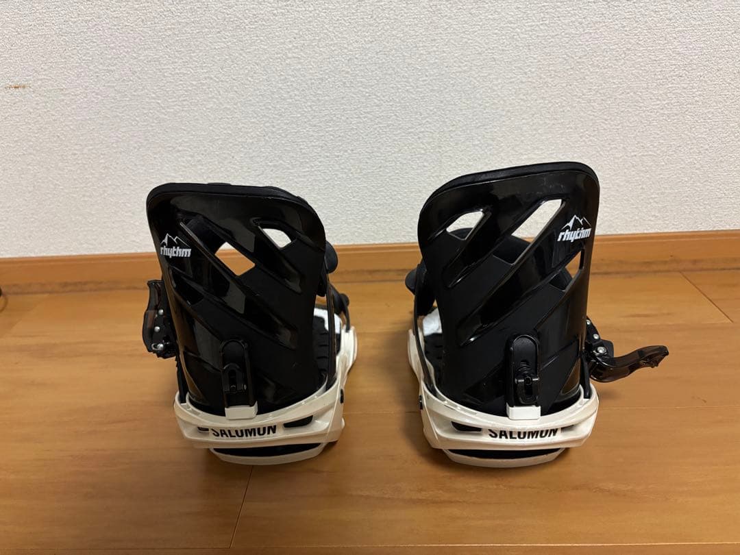 SALOMON スノーボードビンディング rhythm