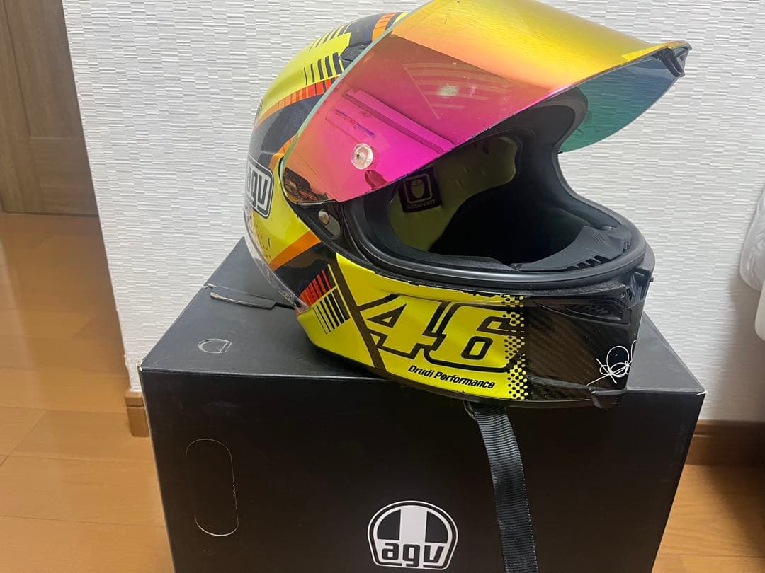 [即購入可能　値下げ不可　レア]AGV PISTA GP フルフェイスヘルメット