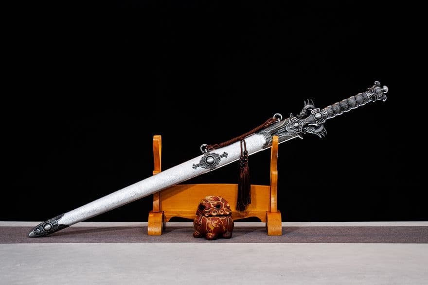 【フクロウ炙り戦剣】武具 刀装具 日本刀　模造刀 居合刀 武士道 鑑賞用 美術刀