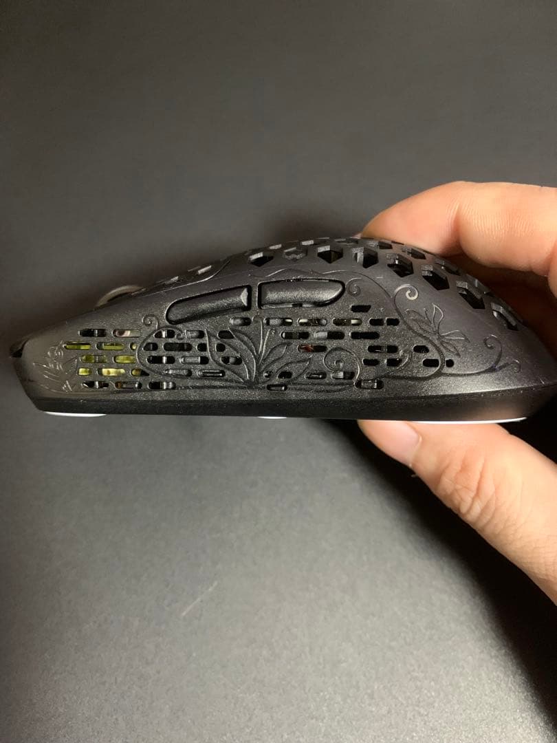 マウス・トラックボール UNIUS Black Lotus