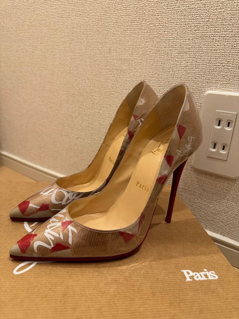 Christian Louboutinロゴハイヒールパンプス　裏張済み❗️