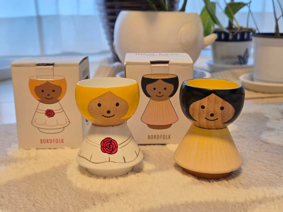 lucie kaas BORDFOLK 人形型木製置物 2個セット