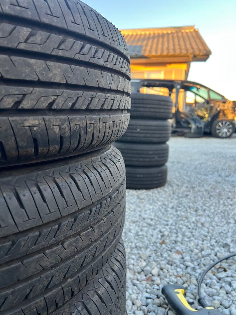 セイバーリング　sl201 205/60r16 24年製　バリ山　イボ付き