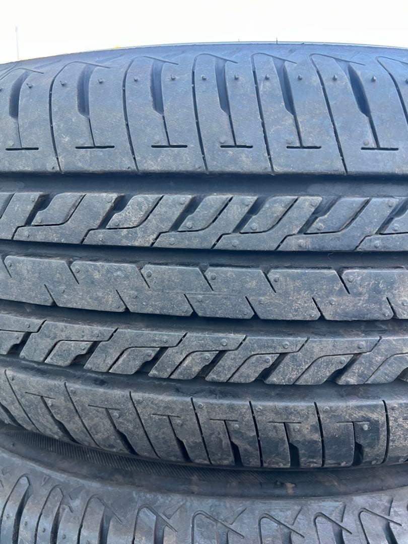 セイバーリング　sl201 205/60r16 24年製　バリ山　イボ付き
