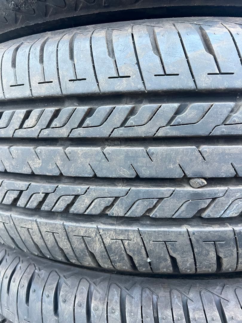 セイバーリング　sl201 205/60r16 24年製　バリ山　イボ付き