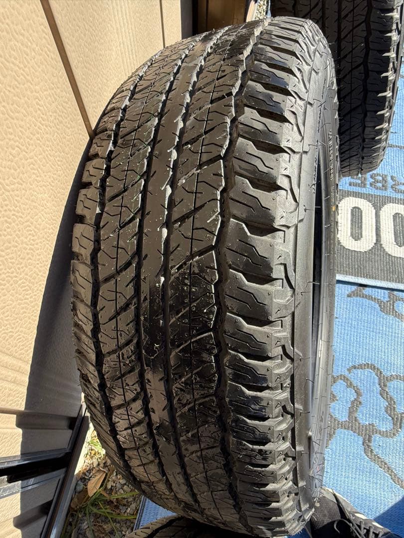 RAV4純正　225/60/18 ファルケンWILDPEAK A/T TRAIL