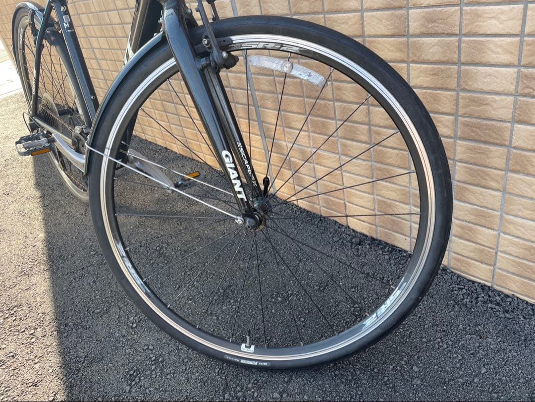 直接引取希望　埼玉ふじみ野GIANT クロスバイクＭ➕専用フロアポンプ