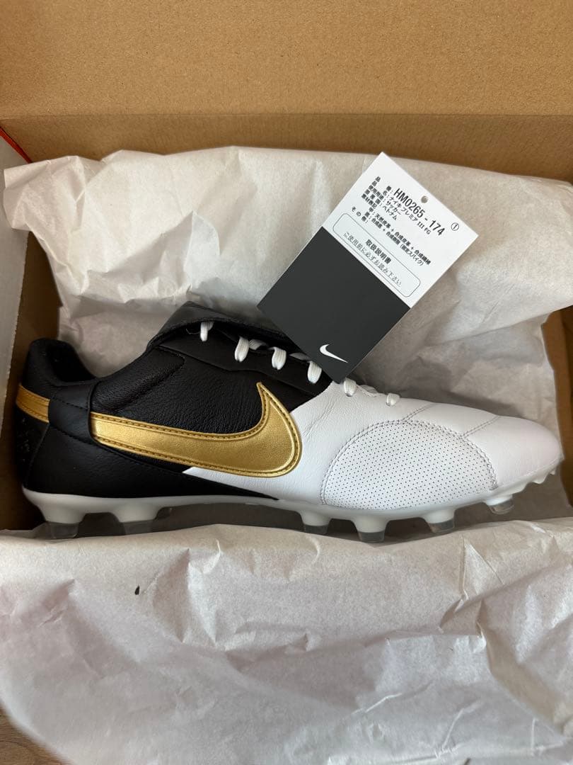 新品！NIKE ナイキ プレミア III FG サッカースパイク 27.5