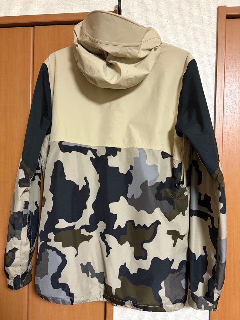 VOLCOM GORE-TEX 迷彩ジャケット