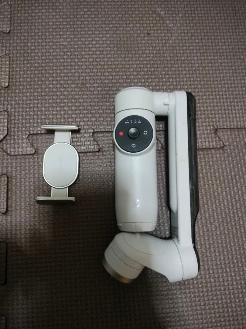 スマホアクセサリー insta360 flow pro