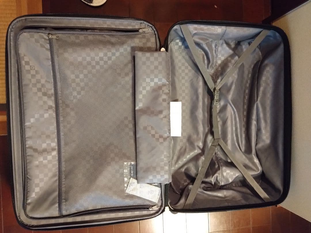 サムソナイトスーツケース