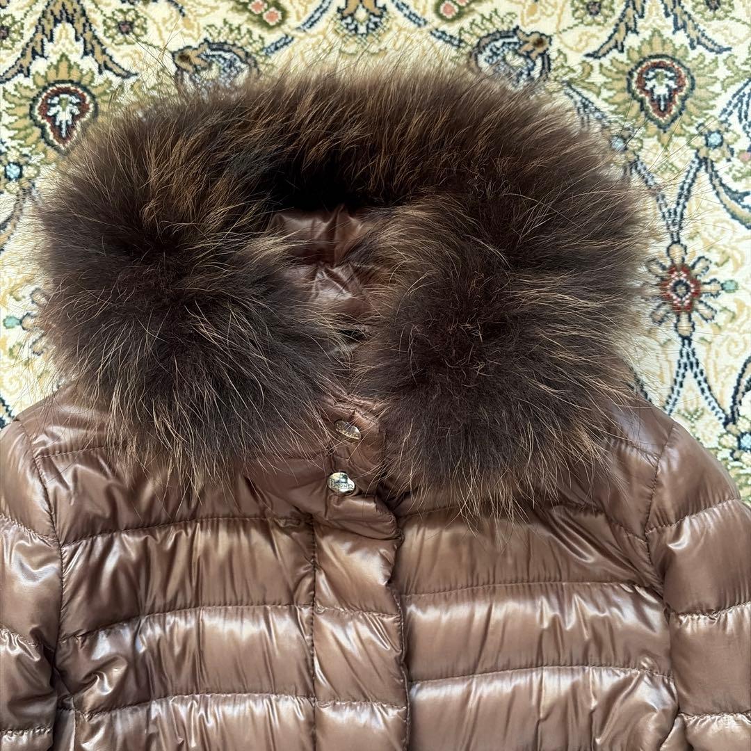 本日のみ　ヘルノ　HERNO ダウン　ブラウン　超軽量　ベルトファーフード　３８