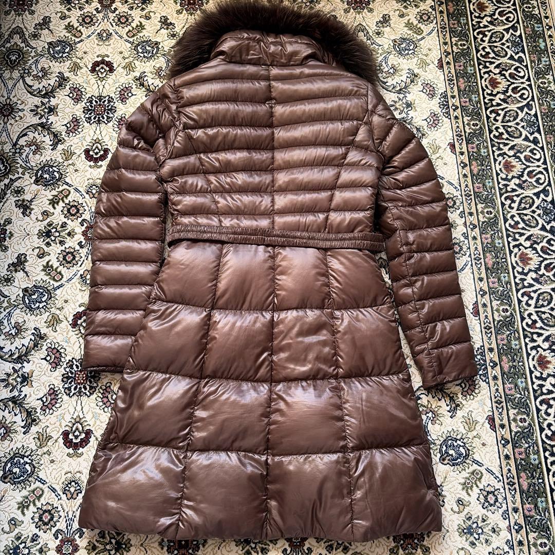 本日のみ　ヘルノ　HERNO ダウン　ブラウン　超軽量　ベルトファーフード　３８