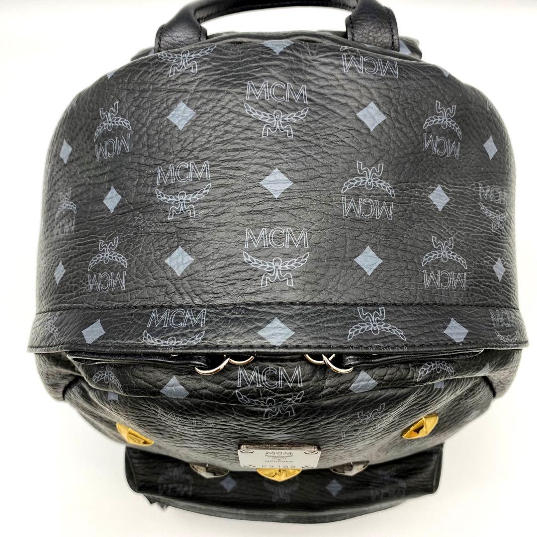 MCM エムシーエム　バックパック リュック　スタッズ　レザー　本革　ブラック