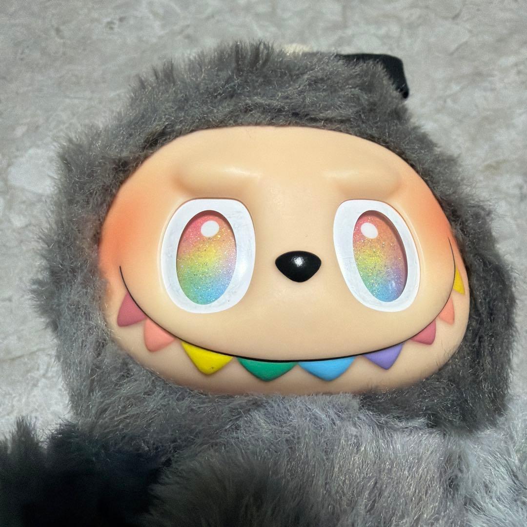 ラブブ LABUBU シークレット ID Big into Energy
