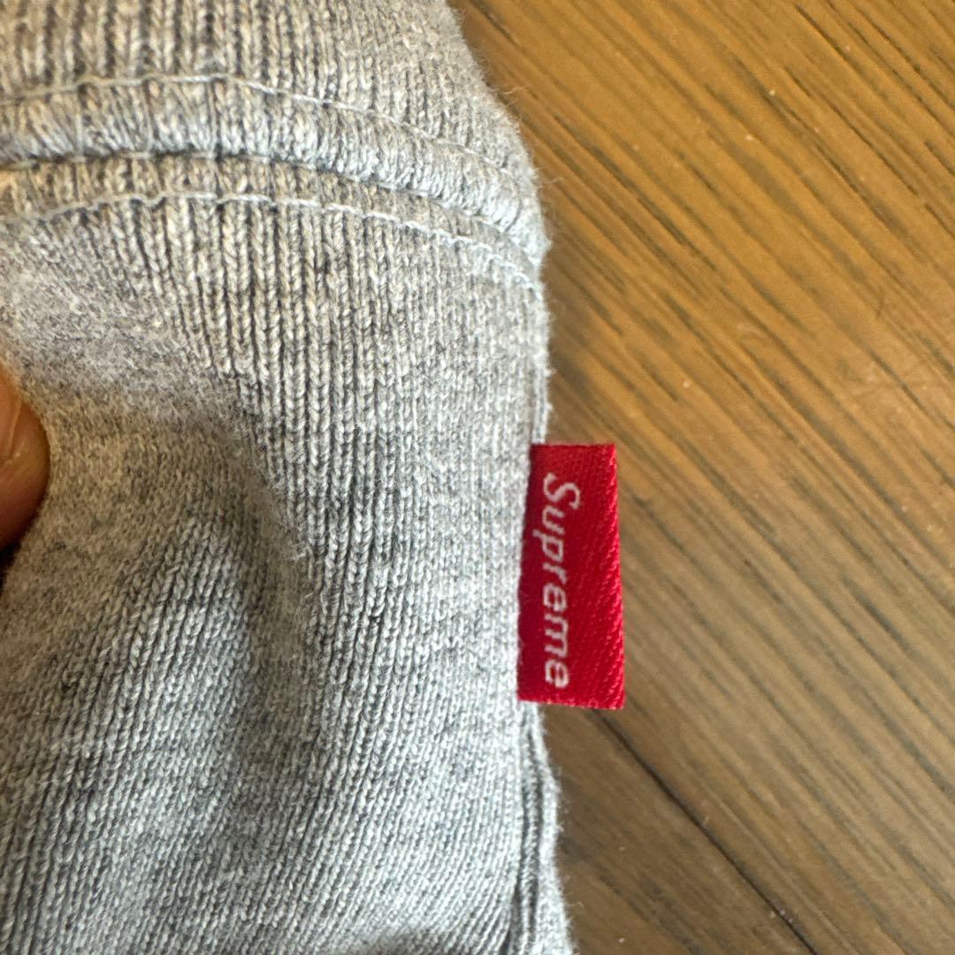 ⭐️限定値下げ新品未使用品　Supreme パーカー2024 Lサイズ