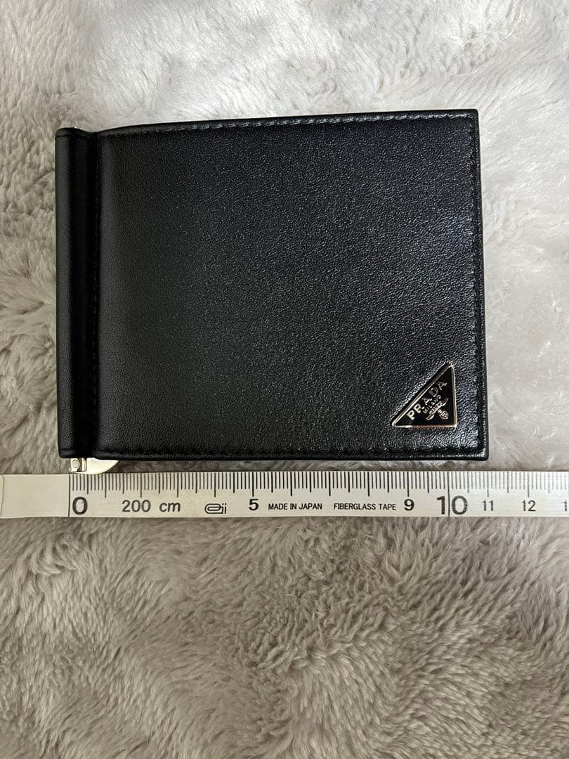 PRADA サフィアーノ マネークリップ付二つ折り財布 カードケース