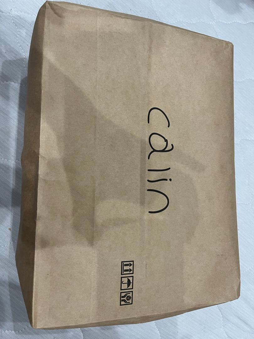 8月購入calin マザーズバッグ ラテ 新品未使用未開封