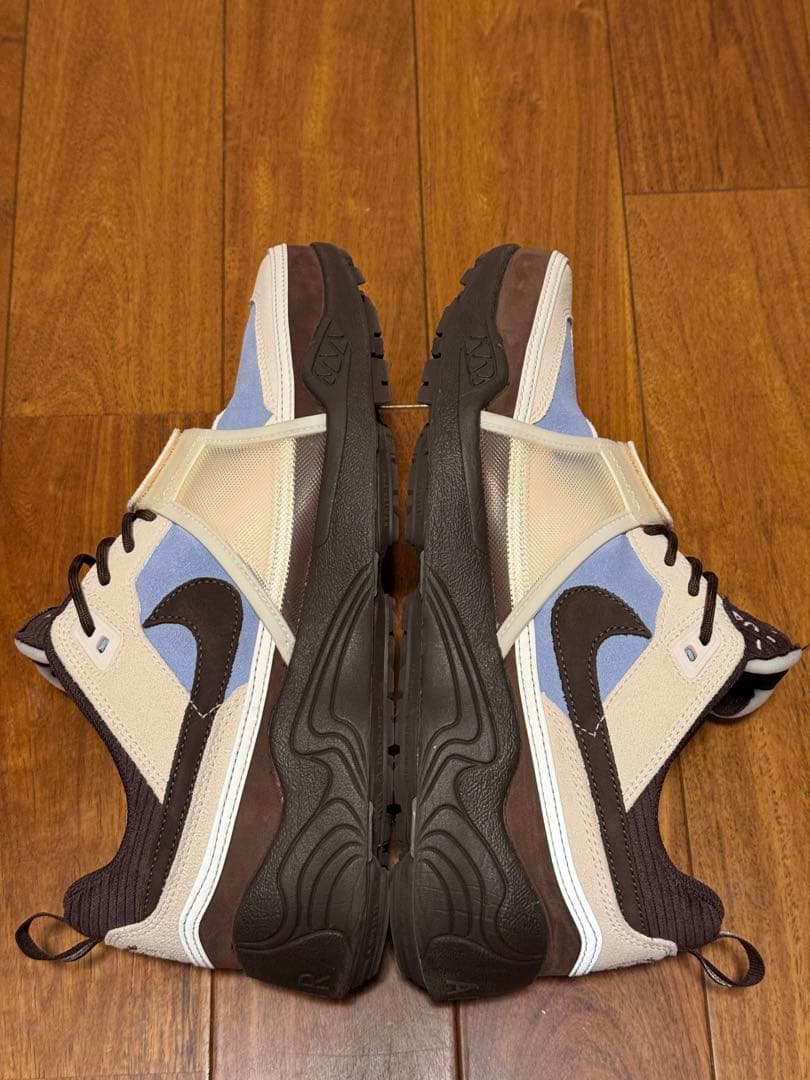 Travis Scott × Nike Zoom Field Jaxx 30